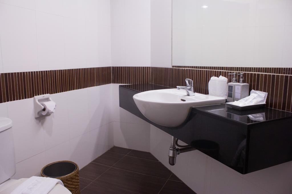 Hatyai Holiday Hotel Hat Yai Dış mekan fotoğraf