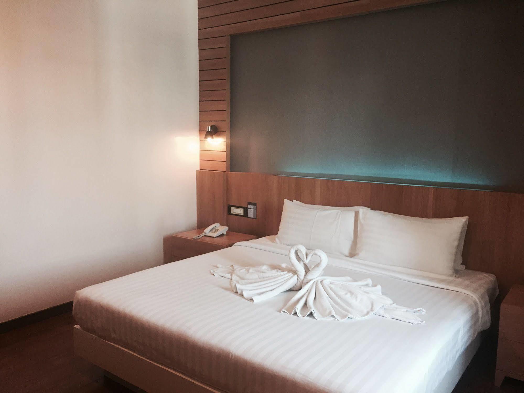 Hatyai Holiday Hotel Hat Yai Dış mekan fotoğraf